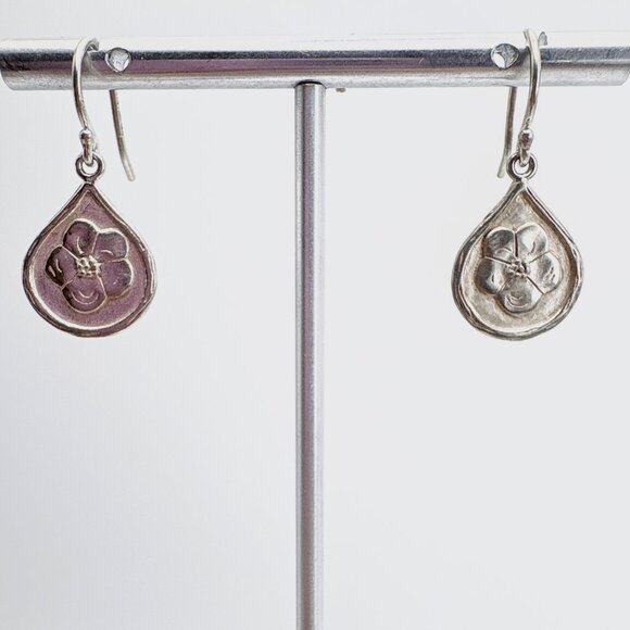 Sterling Silver 925 Flower Design Teardrop Shaped Dangle Earrings 1.25" Length - Picture 1 of 9